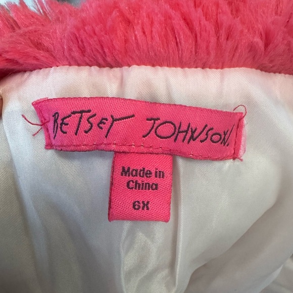 Betsey Johnson Pink Fur Collar - Picture 3 of 3